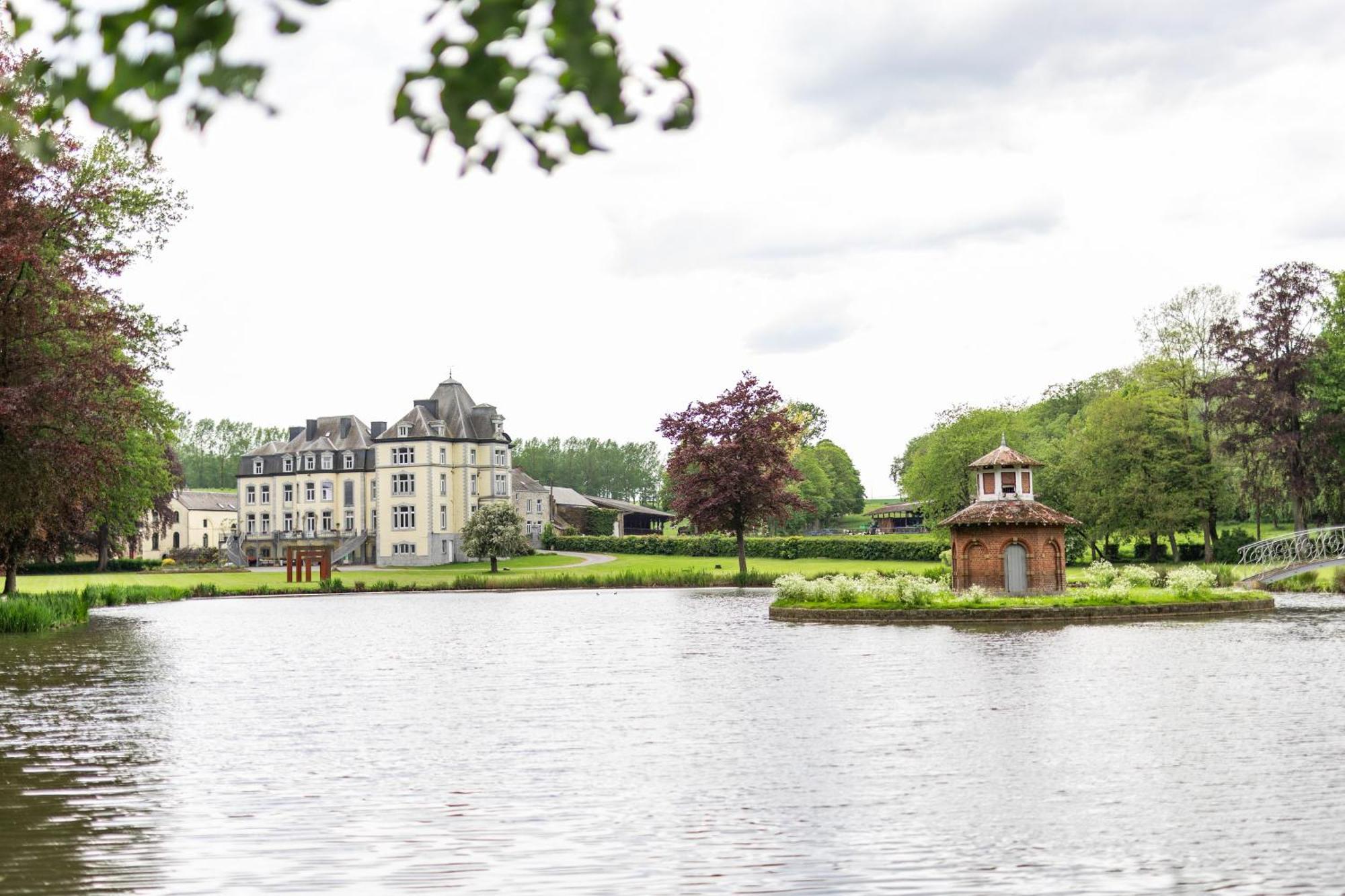 Suite Luxueuse Au Chateau De Saint Vitu 104 Tinlot Buitenkant foto
