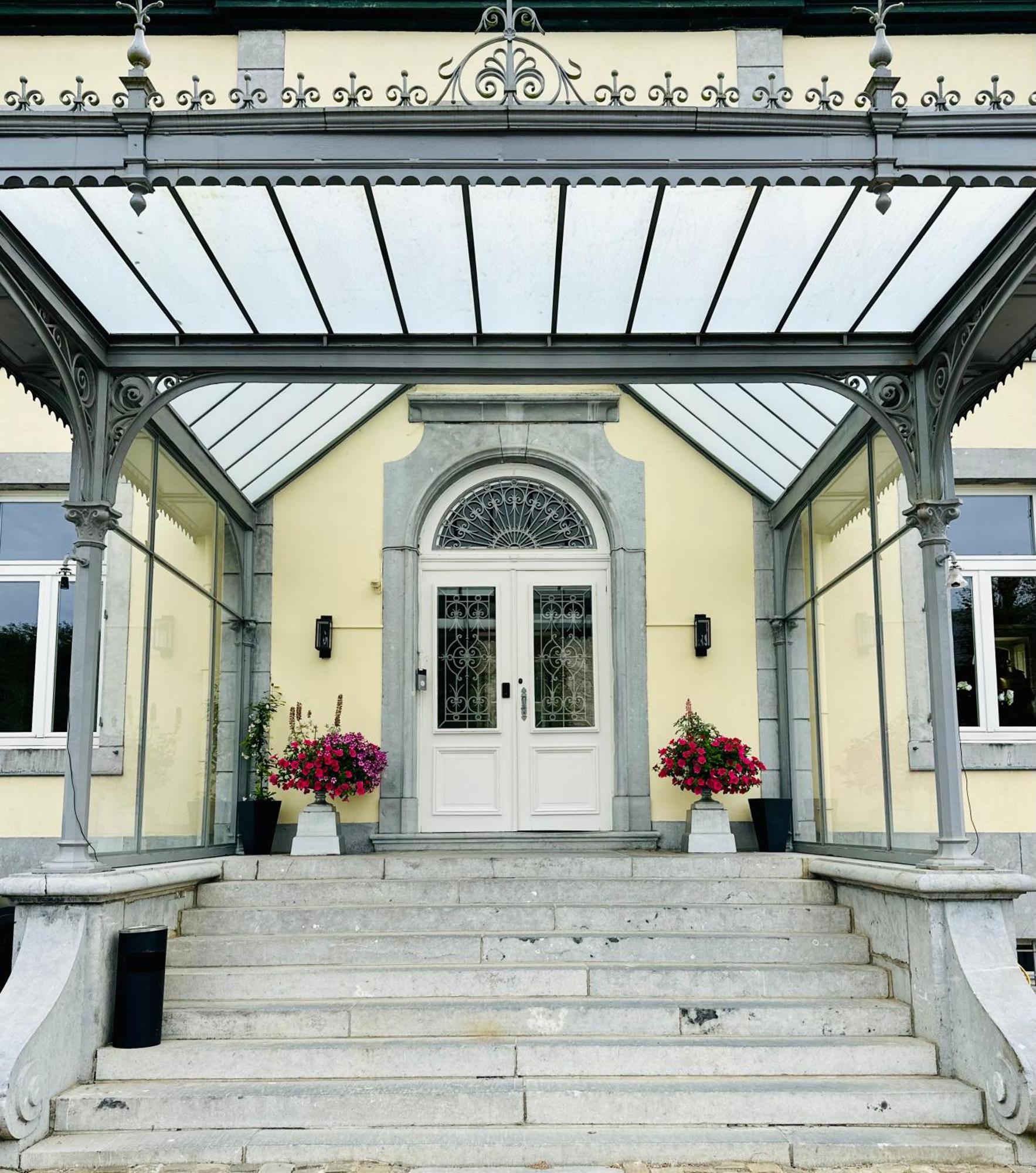 Suite Luxueuse Au Chateau De Saint Vitu 104 Tinlot Buitenkant foto